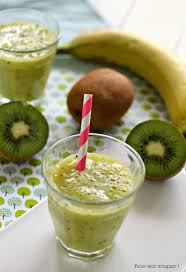 Smoothie D Hiver Detox Vitamine Un Shot De Kiwi D Orange Et De Banane Pour Reprendre Des Forces Fais Moi Croquer Recette Smoothie Detox Alimentation Kiwi