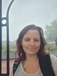 Complaining about life in a unique office setting