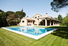 10 Piscinas En Chalets De Madrid Blog De Inmobiliaria Promora