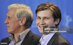 86 John Englert Photos & High Res Pictures