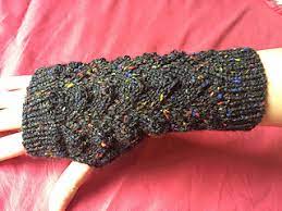 The yarn is made of soft acrylic yarn, and each scale in individually knitted into place so they will not fall out. Ravelry Dragon Scale Lace Gloves Pattern By Knit For Brains Kcl