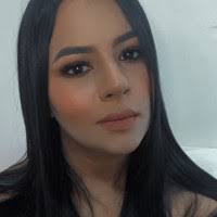 Karen Petro's Instagram, Twitter & Facebook