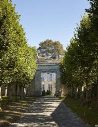 Pin By Erik Garza On Une Maison De Famille Houses In France Century Hotel French Country House