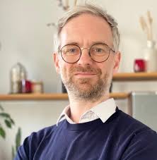 Plan Go-To-Market pour Lancement Produit SaaS B2B Template by Alexandre  Oudart