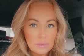 Lucky' mum diagnoses own skin cancer after using app to check worrying new  mole