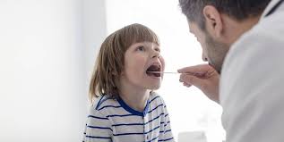 Denn gesundheit (und krankheit) sind immer individuell. Schnupfen Fieber Ausschlag Ab Wann Muss Ich Mit Meinem Kind Zum Arzt Kolnische Rundschau