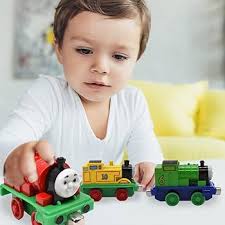 Thomas Spielzeuge für Kleinkinder 4-Teilige Magneteisenbahn Pull-Back  Vehicle Passt Thomas Legierung Magneteisenbahn Set Modell Kinderspielzeug  Geschenke für 3 4 5 6 Jährige Mädchen Jungen: Amazon.de: Spielzeug