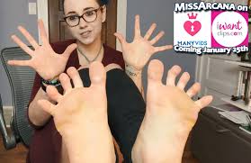 ArcanaNerd on X: The next couple screens from my get to know me Q&A video!  Remember itll be super cheap but full of feet and answering FAQs 😘😘  t.coDW2Y2WARxG  X