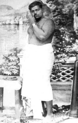 Chandra Shekhar Azad: Son of 'Swatantrata' living in 'Jail'- Facts you did not know about Azad