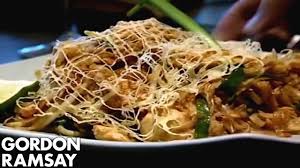Nerdiges mädel verprügelt muay thai… 2 kommentare zu gordon ramsay kocht pad thai. Best Thai Restaurant Mango Tree S Dumb Waiter Gordon Ramsay Youtube