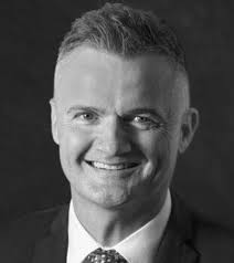 E2E HUB MOBILE TABLE