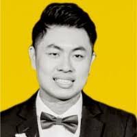 Sean Lugar's Instagram, Twitter & Facebook