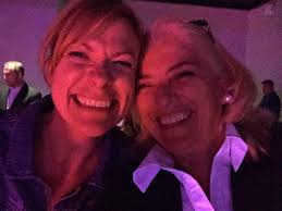 Melanie Deyo (@eDeyo)