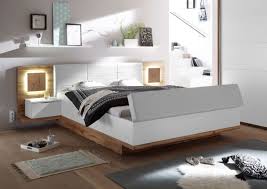 Visit product designer bett am0w 180x200 weiß mit kristallen. Doppelbett Nachtkommoden Capri Xl Bett Ehebett Fussbank 180x200 Weiss Eiche