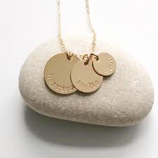 Mom Of 3 Necklace In Gold Or Silver Three Disc Name Necklace Etsy Sarah Cornwell Jewelry Name Necklace Sterling Silver Choker Necklace