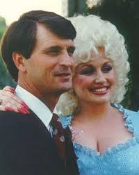 Inside Dolly Parton S Mysterious Marriage And The Secret Tattoos That Cover Her Body Mirror Online