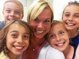 Heather Delp's Instagram, Twitter & Facebook