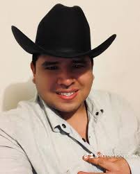 En TJ🤟 Eliud Castro