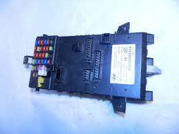 2003 2004 Hyundai Tiburon Bcm 95410 2c100 Fuse Box Body Control Module Hyundai Hyundai Tiburon Fuse Box Hyundai