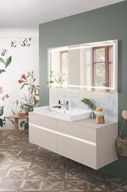 bloemetjeswand in je badkamer salle de bain tendance couleur salle de bain design moderne de salles de bains