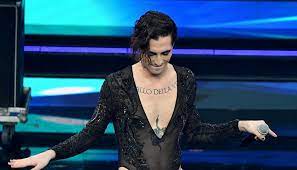 After the beautiful and exciting performance of maneskin with shut up and good, last night at the sanremo festival, the impossible has been happening since tonight. Leadsanger Von Maneskin Hat Keine Drogen Genommen Kunst Und Kultur Tgr Tagesschau