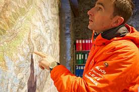 Der beliebte extrembergsteiger ist im alter von nur 40 jahren auf einer wer den bergsteiger ueli steck fragte, warum er sich immer wieder freiwillig in lebensgefahr. Ueli Steck Nachruf Uelisteck Ch