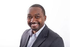 Darryl Hart's Instagram, Twitter & Facebook