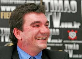 Andrés Sanches continuará recebendo salário de deputado como presidente do  Corinthians