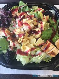 Low-Carb Nut And Berry Chicken Salad Recipe - Simply So Healthy