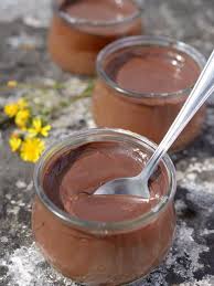 Petits Pots De Creme Au Chocolat Et Au Lait Vegetal De Noisettes Recette Petits Pots De Creme Au Chocolat Creme Au Chocolat Pot De Creme
