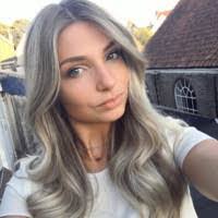 Cindy Vos's Instagram, Twitter & Facebook