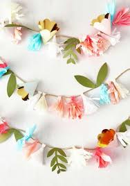 Zimmer Deko Diy Frische Fruhlingsdeko Aus Papier Basteln In 2020 Diy Fruhling Papierblumen Basteln Bastelarbeiten