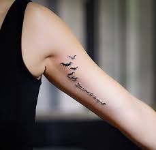 Jan 12, 2021 · những hình xăm tưởng như bình thường này chính là tấm bản đồ kiến trúc của nhà tù và những thông tin cần thiết cho cuộc chạy trốn. 50 Hinh XÄƒm Chim En Ä'áº¹p Nháº¥t