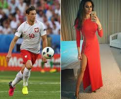 Statystyki w obecnym sezonie zawodnika grzegorz krychowiak (lokomotiv moskau) występy bramki asysty kartki wszystkie rozgrywki. Euro 2016 Poland S Hottest Wags Daily Star