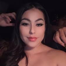 Nancy Mallo's Instagram, Twitter & Facebook