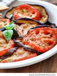 Low Carb Pizza Gebackene Auberginen Mit Tomaten Und Kase Foodtempel Rezept Gebackene Aubergine Rezepte Auberginen