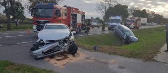 W miejscowości elżbietów w powiecie sochaczewskim doszło do tragicznego wypadku. Zdarzenie Drogowe Na Dk92 I Wzorowa Postawa Motocyklistow Sochaczew E Sochaczew Pl