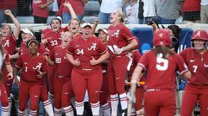 Nwt sample nike alabama crimson tide red softball jersey women's medium. Alabama Softball Capitalizes On Fifth Inning Miscues To Shut Out Florida 3 0 In Super Regional Play Thursday University Of Alabama Athletics