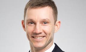 Investec W&I portfolio management head Jon Walker exits after nearly two  decades