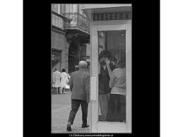 Pokud chcete použít obrázek který. Fotoobraz V Telefonni Budce 3247 Praha 1964 Stara Cernobila Fotografie