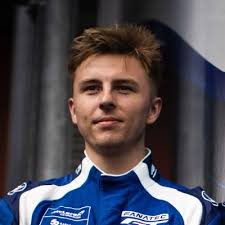 Thomas Seale (@BreakingOdin)