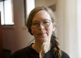 Uusi kirja nostaa naiset näkyville sotahistoriassa