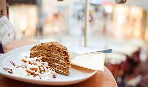 Long a vacation destination for new yorkers, saratoga springs is a pleasant town filled with swanky shops, spas and horse racing. Saratoga Springs Culinary Tour Xperience Days