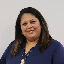 Cynthia Chaves Robles