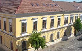 Fiecare dintre noi avem peste un an de experiență în lucrul cu elevii de liceu. Ziua De Cluj Admitere Liceu 2019 Cu Ce Medii S A Intrat La Cele Mai Ravnite Licee Din Cluj