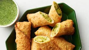 Avocado Egg Rolls Bj S Restaurant Recipe Copycat Cheesecake Factory Avocado Egg Rolls Recipe Food Recipes Avocado Egg Rolls Appetizers