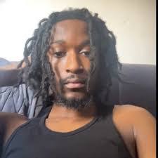 Sean Eason's Instagram, Twitter & Facebook