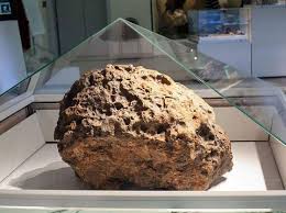 Maybe you would like to learn more about one of these? Penyebab Batu Meteor Di Museum Bergerak Sendiri Ini Kata Petugas