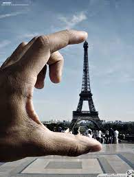 25 Incredible Photos Made Without Photoshop Perspective Photography Forced Perspective Photography Forced Perspective