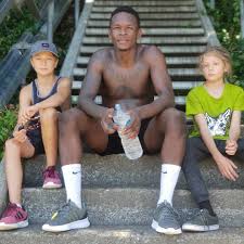 Let's take a look at israel adesanya's current relationship, dating history, rumored hookups and past exes. Israel Adesanya Is A 9 Ranked Professional Mma Fighter With A Net Worth Of 1 Million